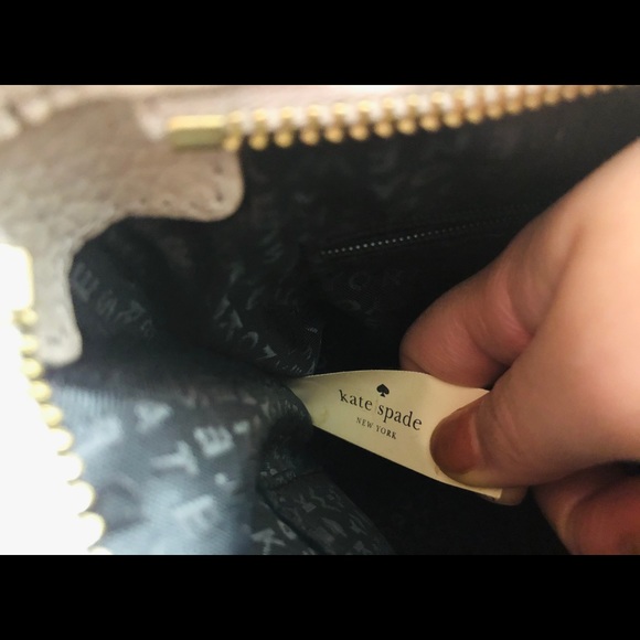 Kate spade grained leather cross body bag - Picture 7 of 8